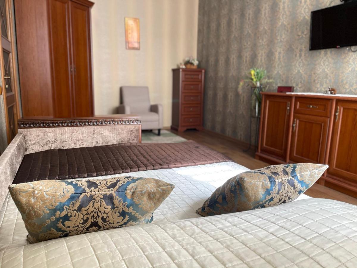 Apartment On Franka Львів Екстер'єр фото