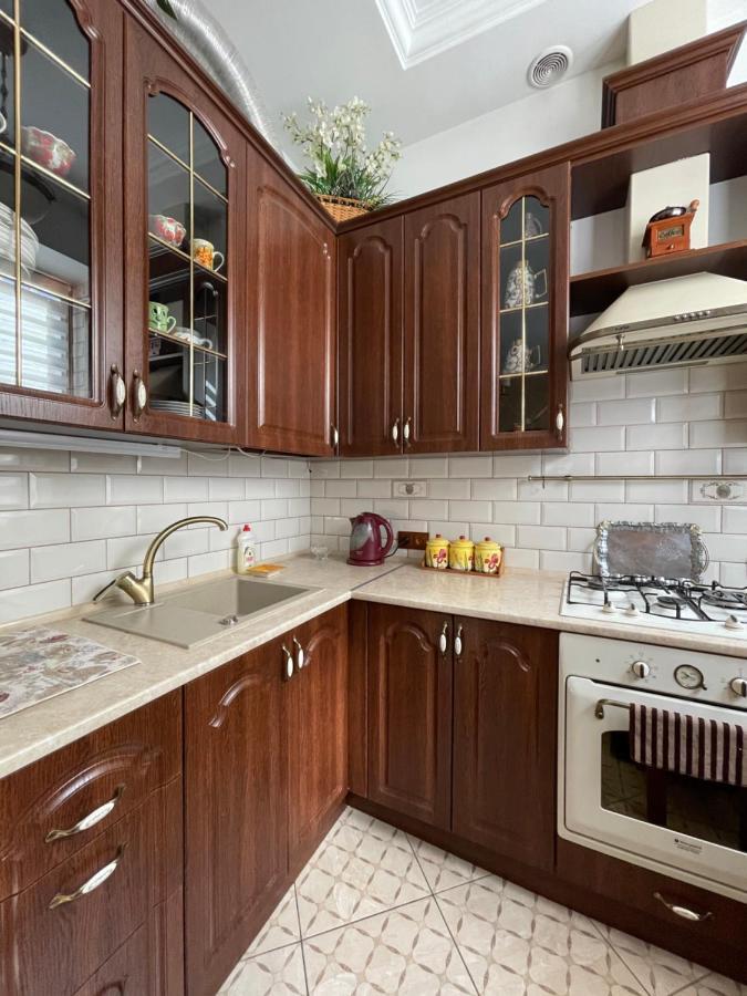 Apartment On Franka Львів Екстер'єр фото