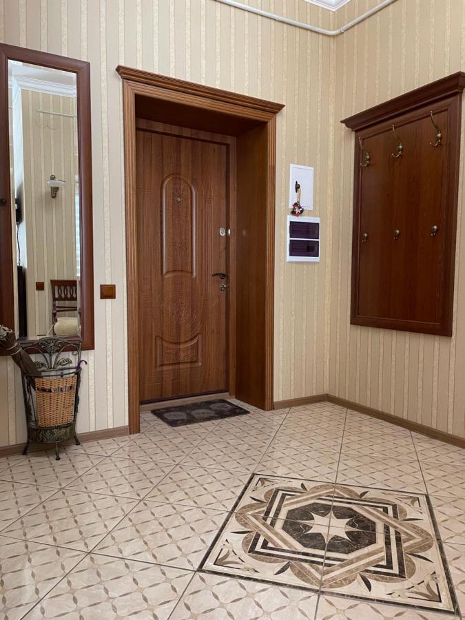 Apartment On Franka Львів Екстер'єр фото